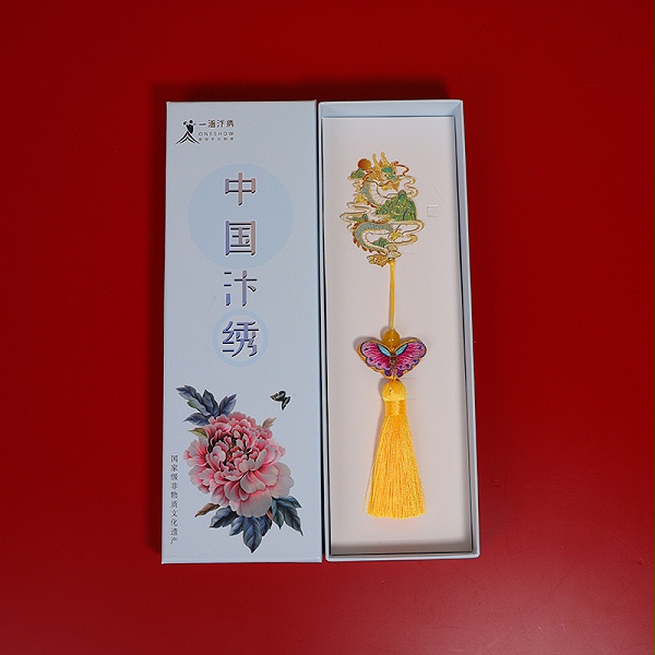 手工刺绣国风书签