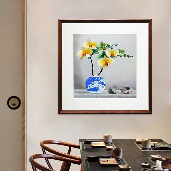 餐厅装饰画——手工刺绣蝴蝶兰图《家和业兴》