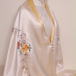 女性长辈朋友送礼指南！这5件贴心实用，选对不选贵！