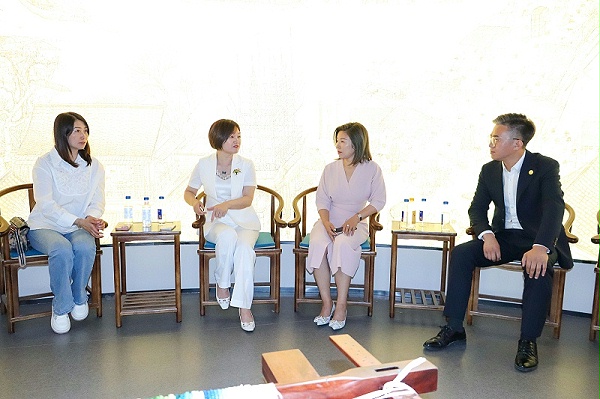 一涵汴绣