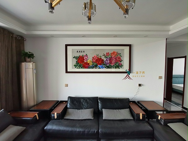客厅沙发背景墙装饰画 刺绣牡丹图