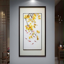 高级感入户玄关挂画怎么选-新中式别墅玄关汴绣装饰画刺绣挂画推荐