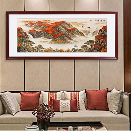 客厅沙发背景墙装饰画挂什么旺家？力荐这3款寓意好的刺绣山水画