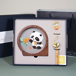 适合送外国朋友的中国特色礼物推荐-一涵汴绣送老外礼物手工刺绣工艺礼品