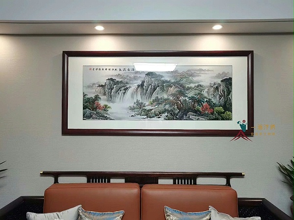 沙发背景墙装饰画 刺绣山水画