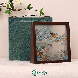 商务礼品怎么选？这4个送礼小心机，让你送礼送到客户心坎上！